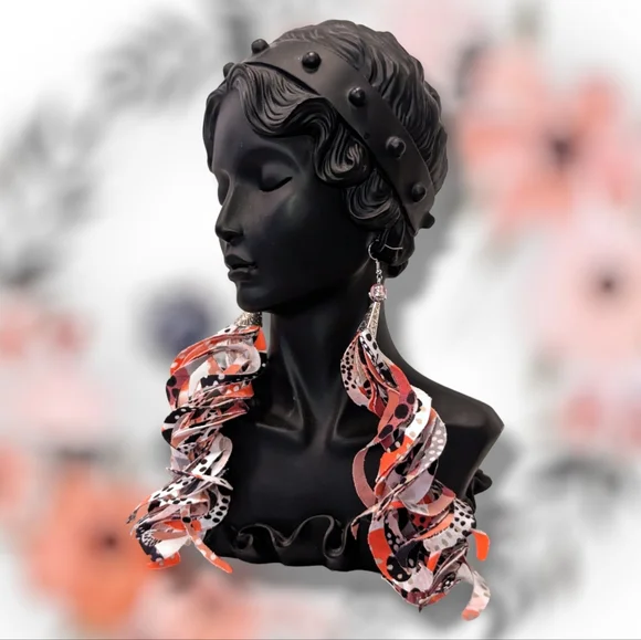 🆕 MBM "Watermelon Sugar" Mix Print Swirl Tassel Earrings - Picture 2 of 8